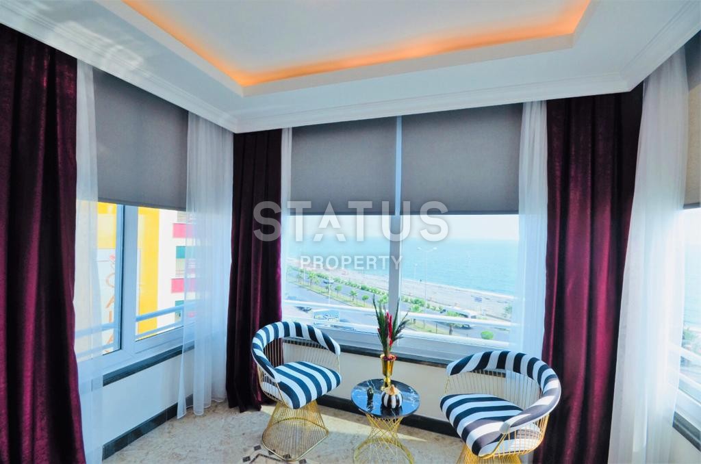 Квартира с прямым видом на море на первой линии. Мебель техника в стоимости. 90 кв.м. фото 12