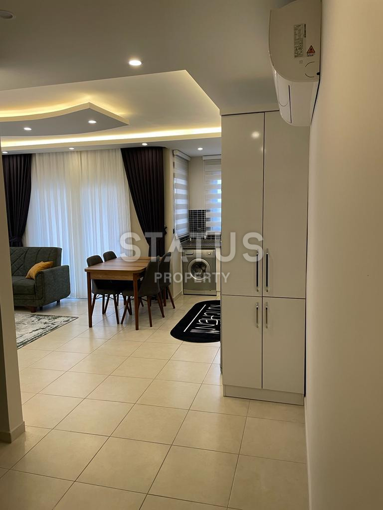 Просторная меблированная квартира 1+1 в районе Клеопатры, 65 м2. фото 2