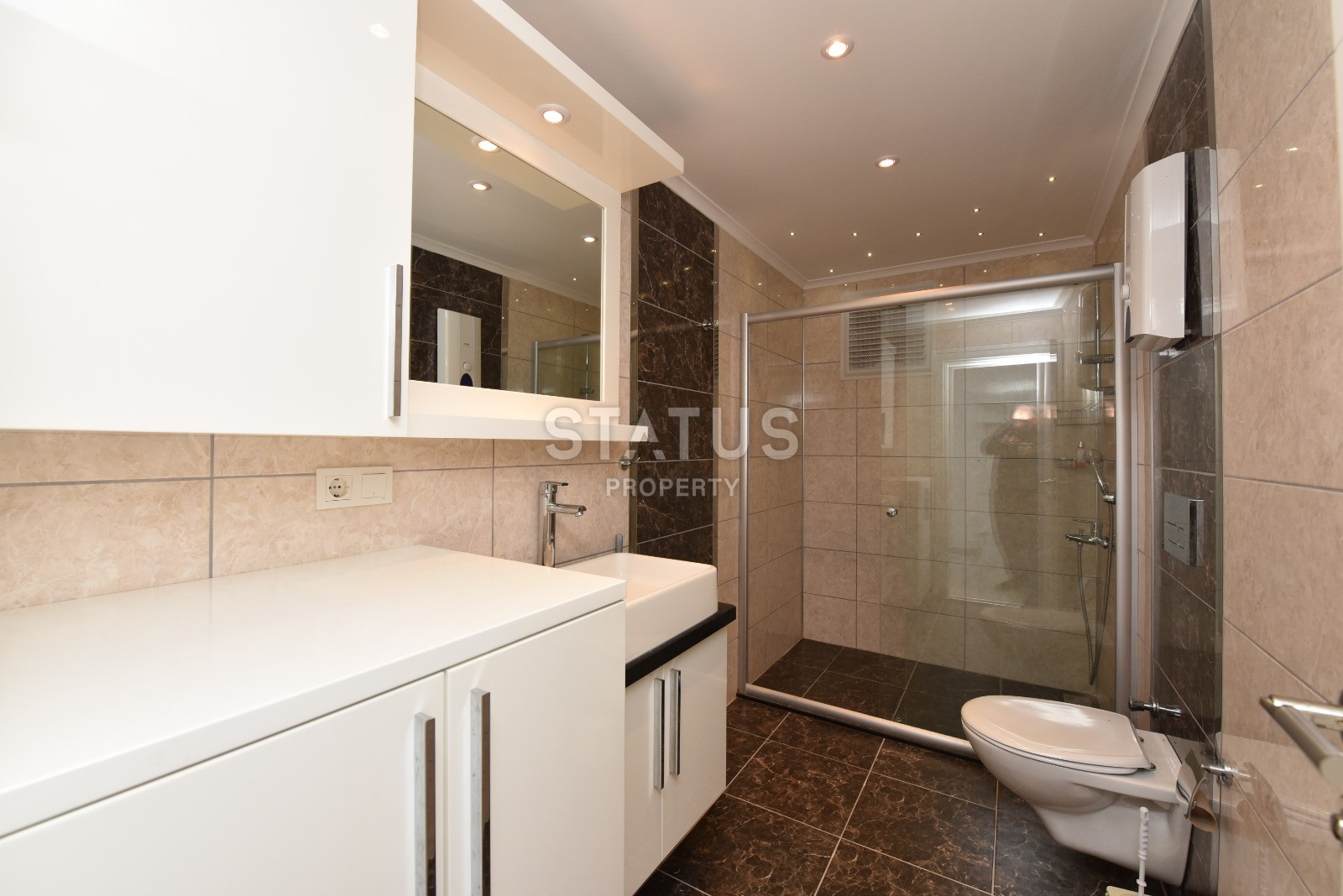 Furnished apartment 1+1 within a minute's reach of Cleopatra's beach, 65 m2. фото 9