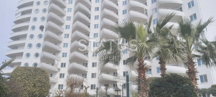 Трехкомнатные апартаменты в комплексе с инфраструктурой, вид на море, мебель + техника, 120м2 фото 1