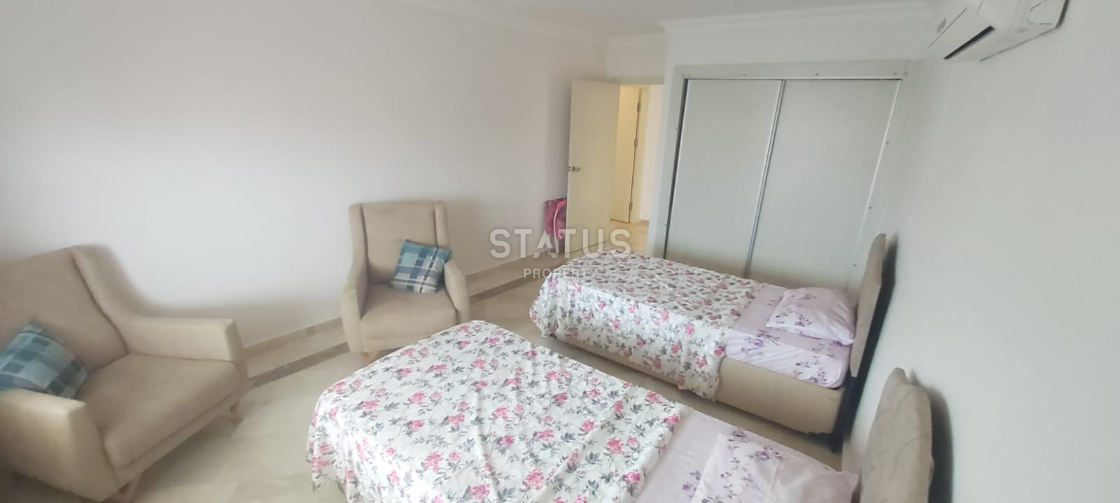 Трехкомнатные апартаменты в комплексе с инфраструктурой, вид на море, мебель + техника, 120м2 фото 7