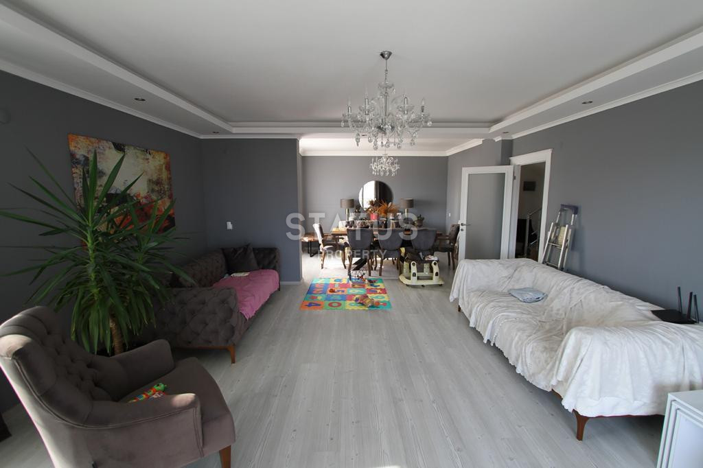 Апартаменты 5+1 с отдельной кухней в районе Кючюкхасбахче Аланья, 260 м2 фото 4