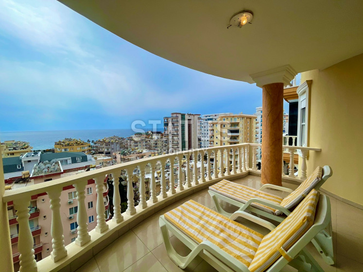 Большая квартира 2+1 с видом на море в Махмутларе, 130 м2. фото 1