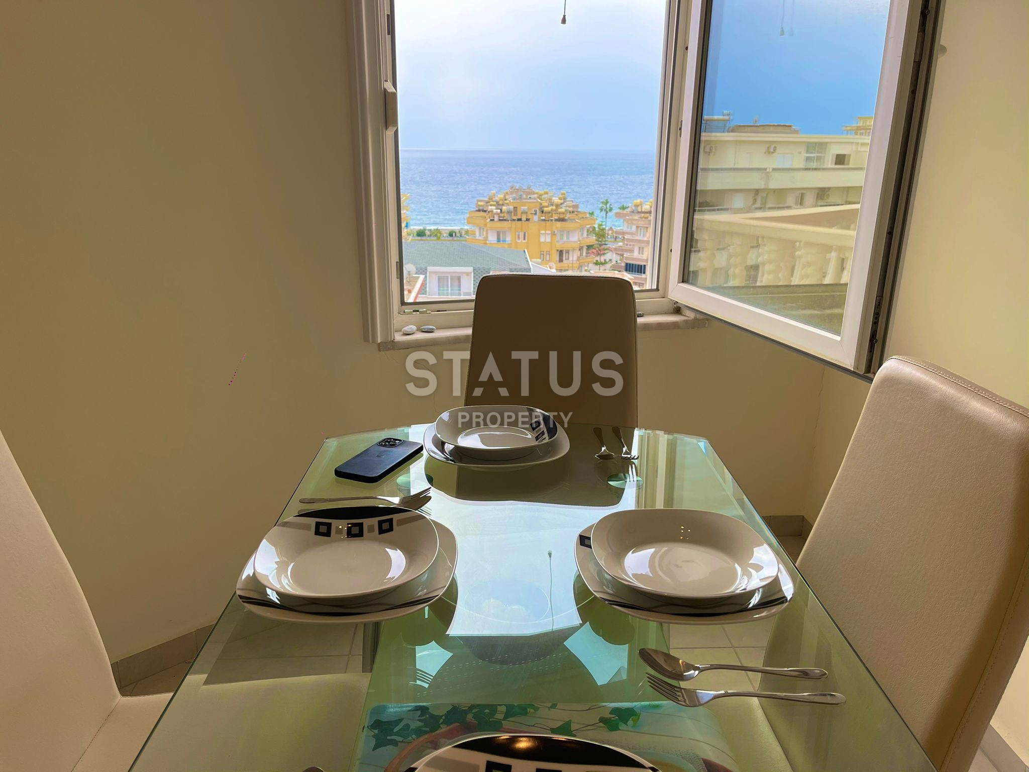 Large apartment 2+1 with sea views in Mahmutlar, 130 m2. фото 3