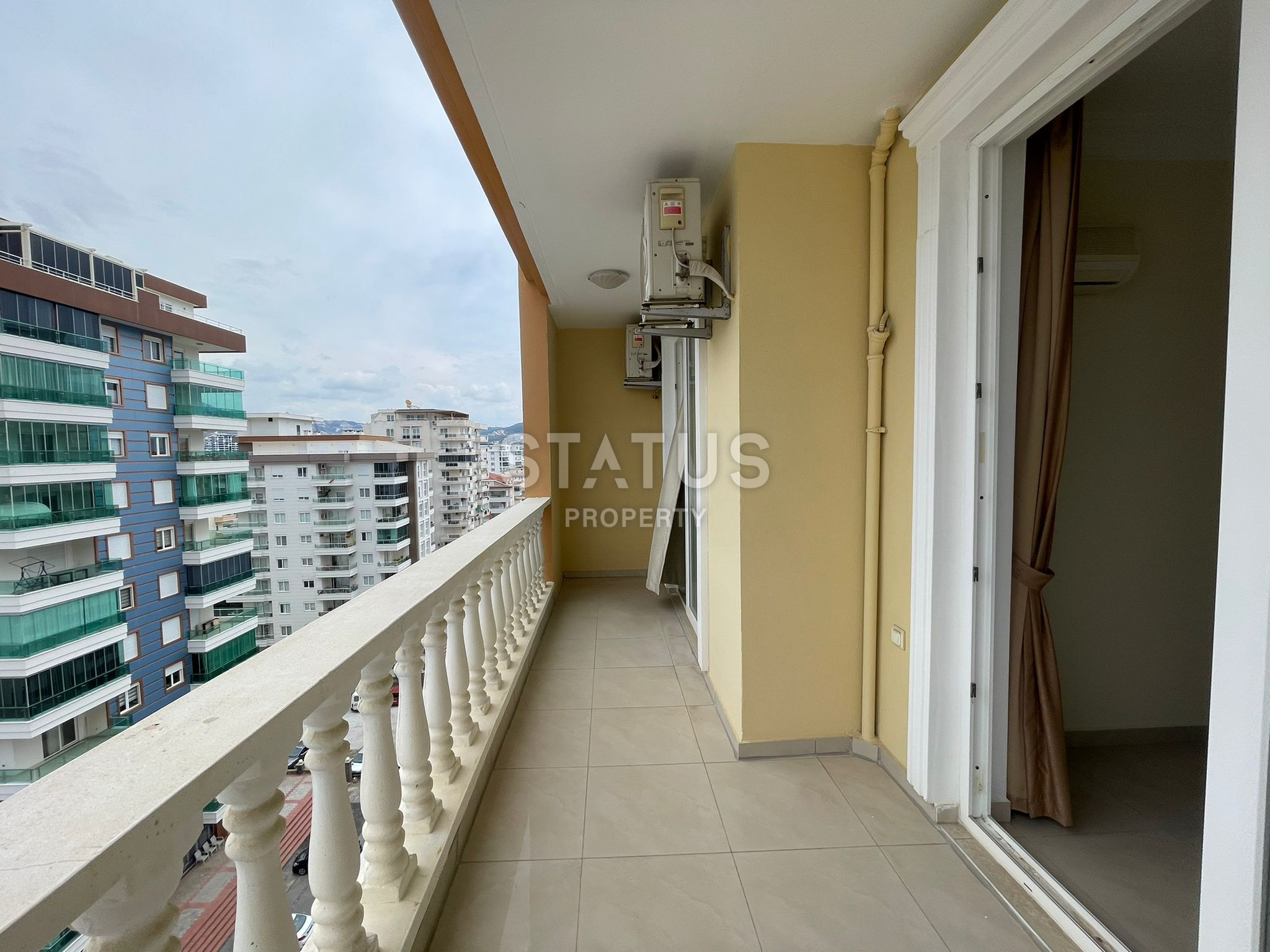 Large apartment 2+1 with sea views in Mahmutlar, 130 m2. фото 19
