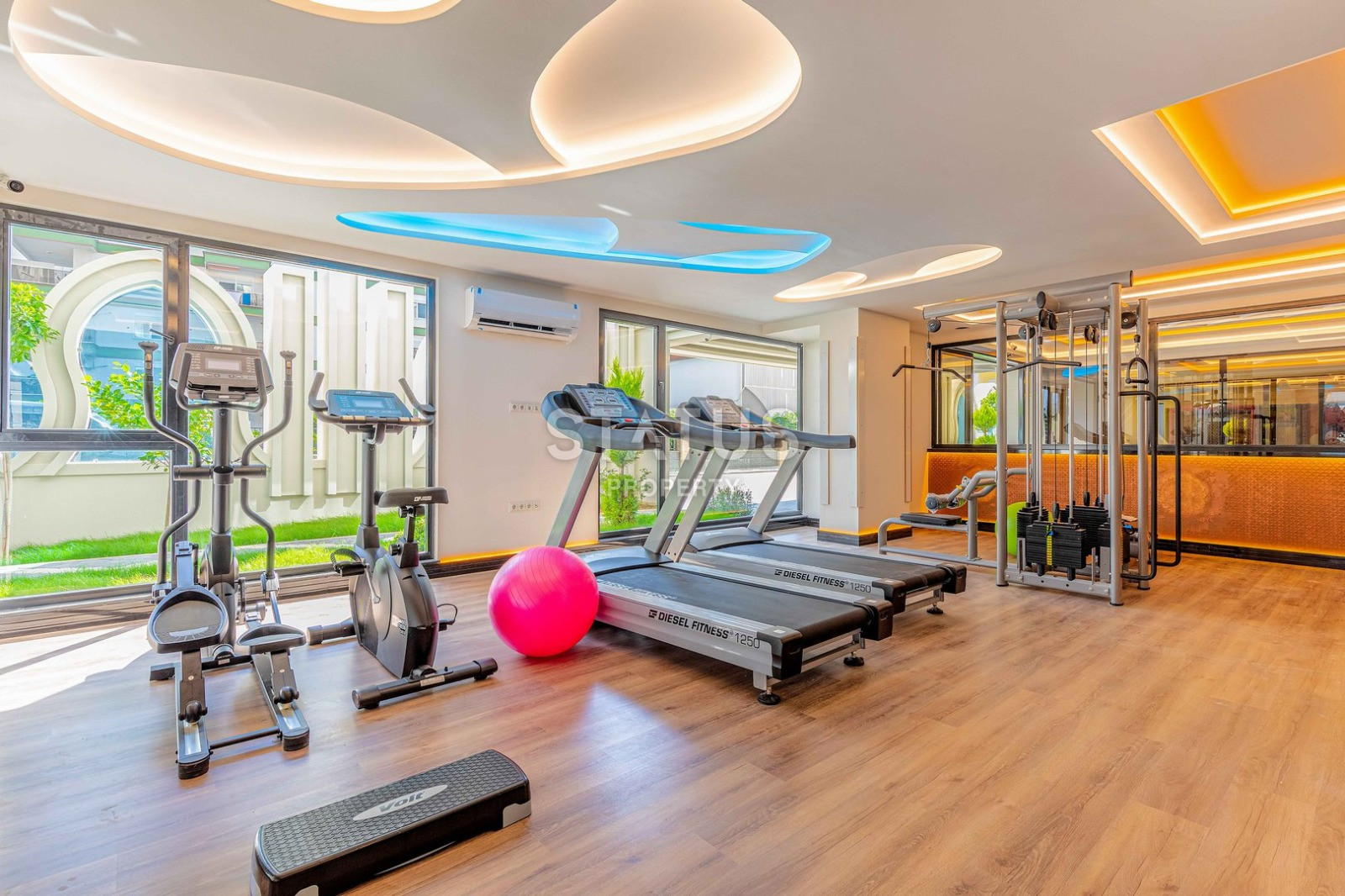 Two-room apartment in a luxury complex in Mahmutlar, new furniture and appliances, 65m2 фото 3