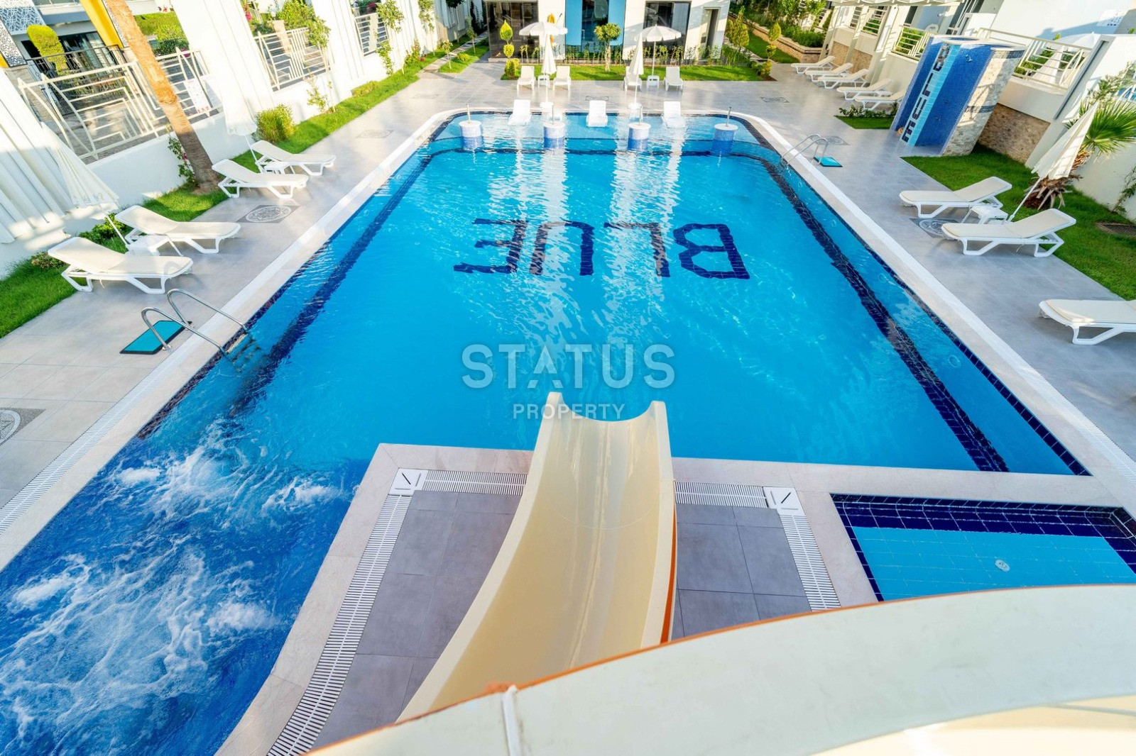 Two-room apartment in a luxury complex in Mahmutlar, new furniture and appliances, 65m2 фото 11