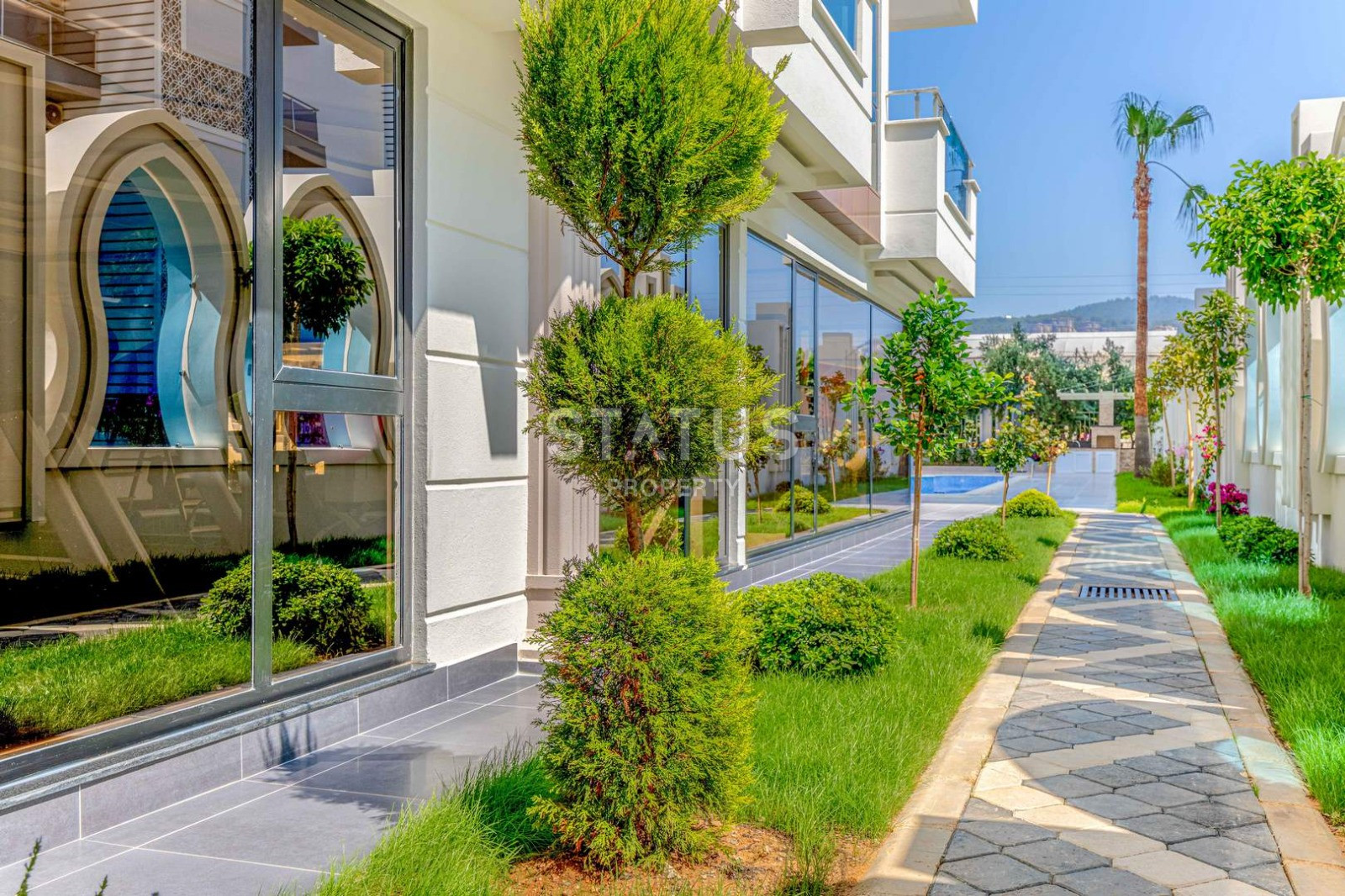 Two-room apartment in a luxury complex in Mahmutlar, new furniture and appliances, 65m2 фото 14
