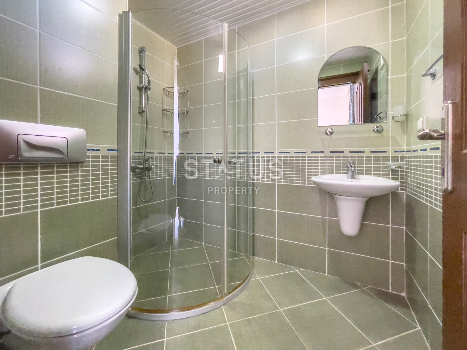 Продается квартира 2+1 с современным ремонтом в районе Махмутлар, 135 м2 фото 18