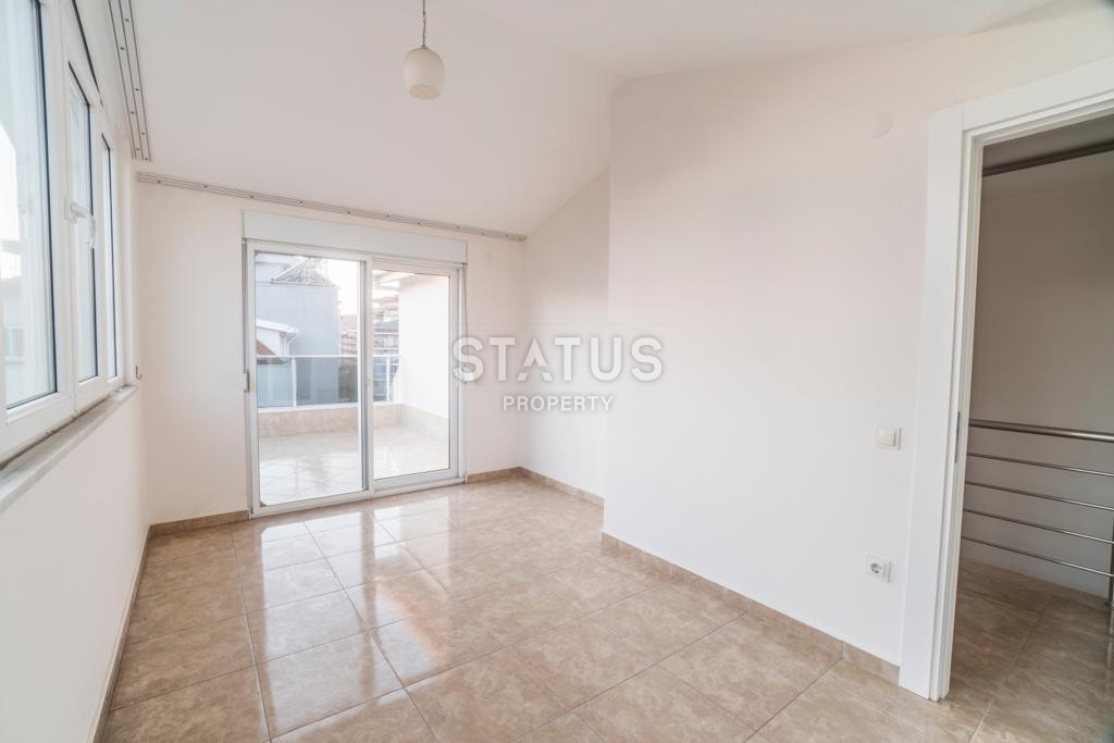 Duplex spacious apartments 3+1 in the center of Alanya, 160 m2. фото 9