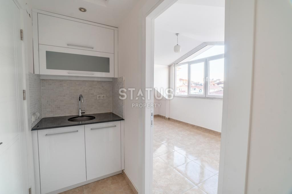 Duplex spacious apartments 3+1 in the center of Alanya, 160 m2. фото 11