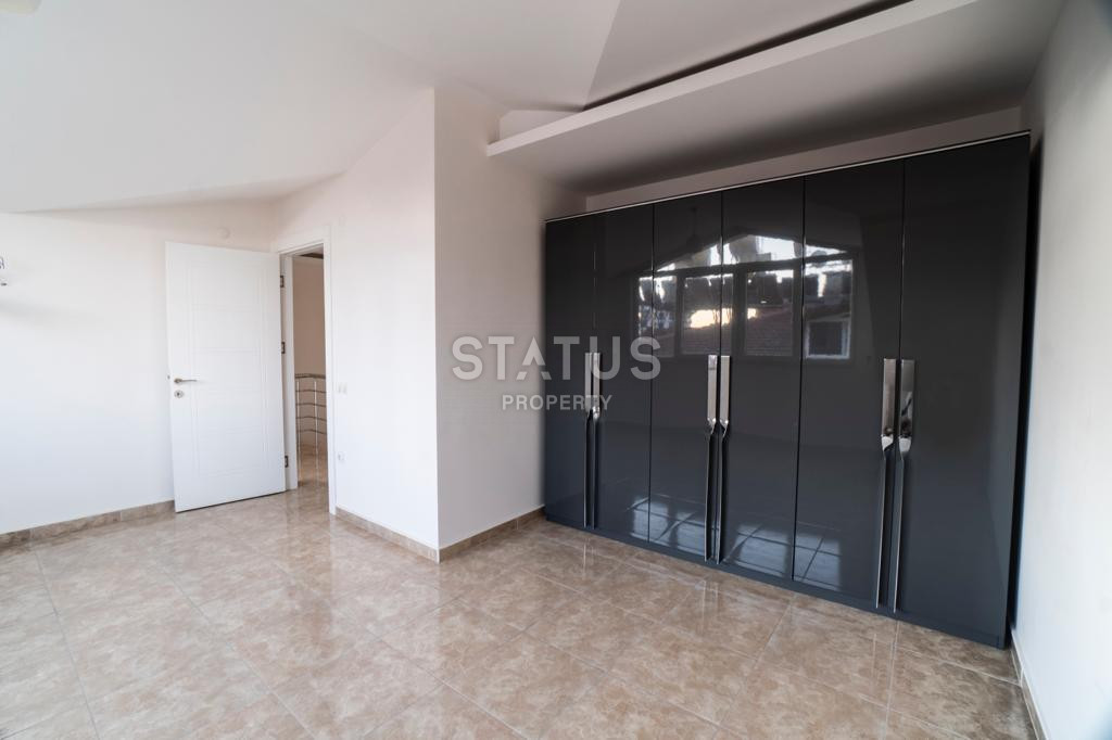 Duplex spacious apartments 3+1 in the center of Alanya, 160 m2. фото 27