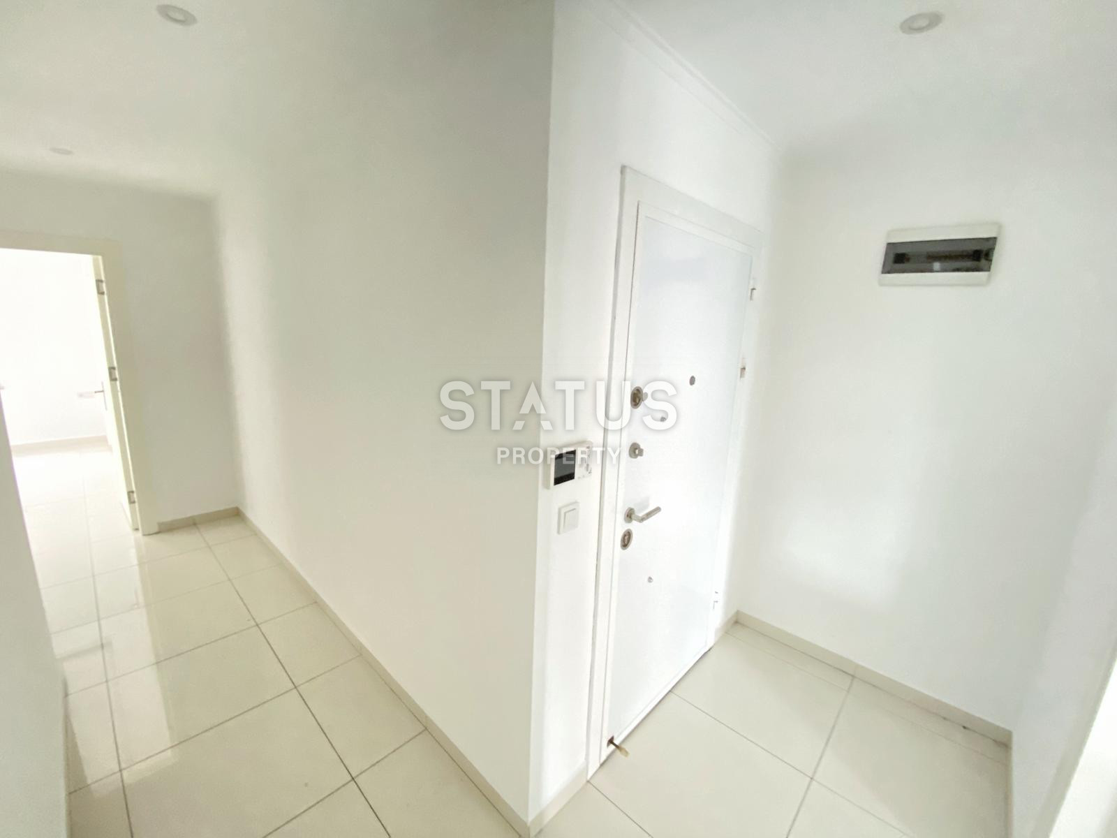 Beautiful three-room apartment on the very shore of Cleopatra beach, 95 m2 фото 12