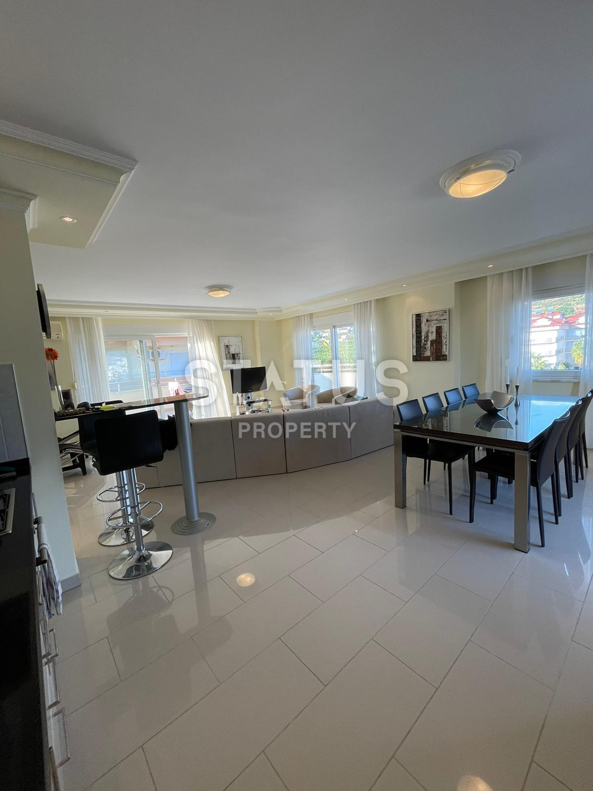 Penthouse 2+1 in a great quiet location at a bargain price. 205m2 фото 10