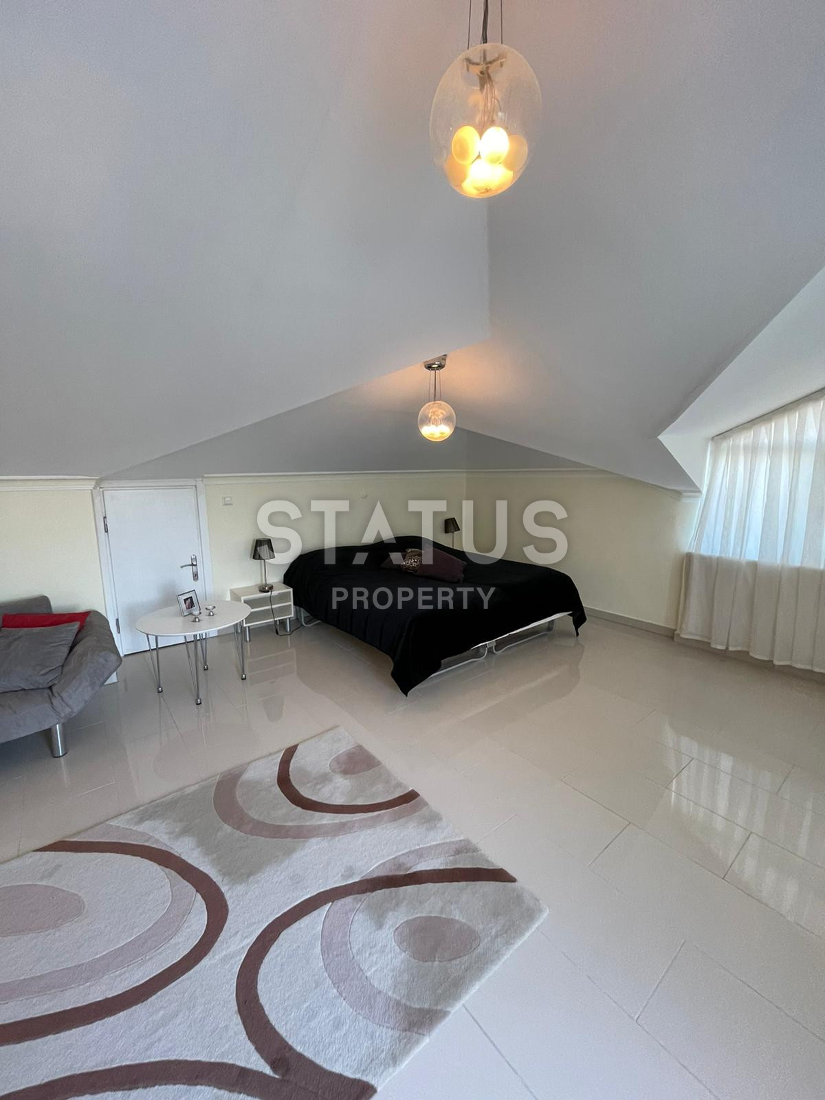 Penthouse 2+1 in a great quiet location at a bargain price. 205m2 фото 25