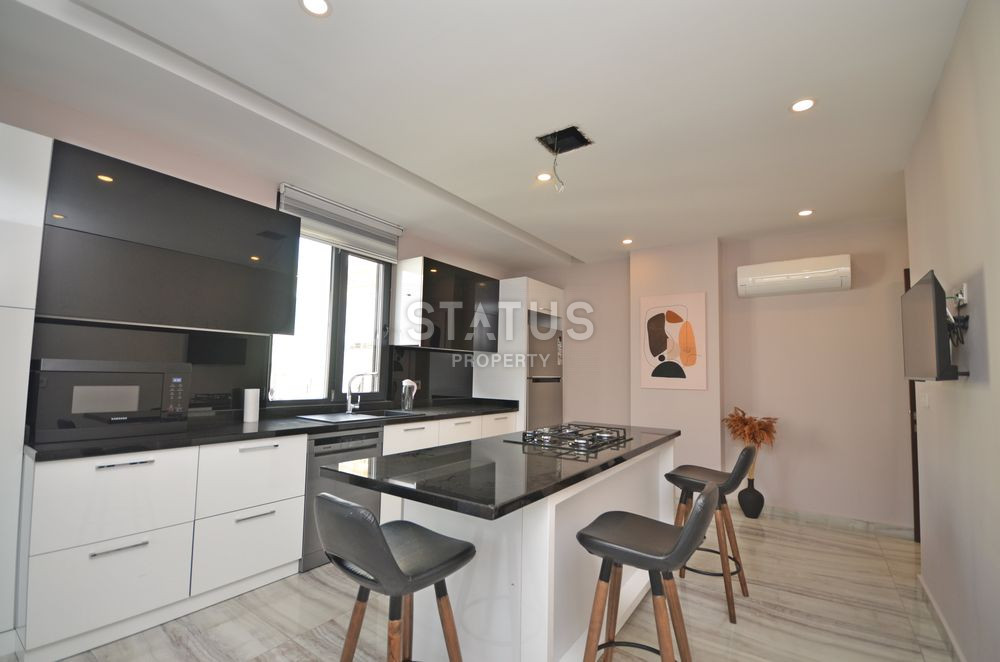 Chic, spacious luxury apartment with sea views, 180m2 фото 3