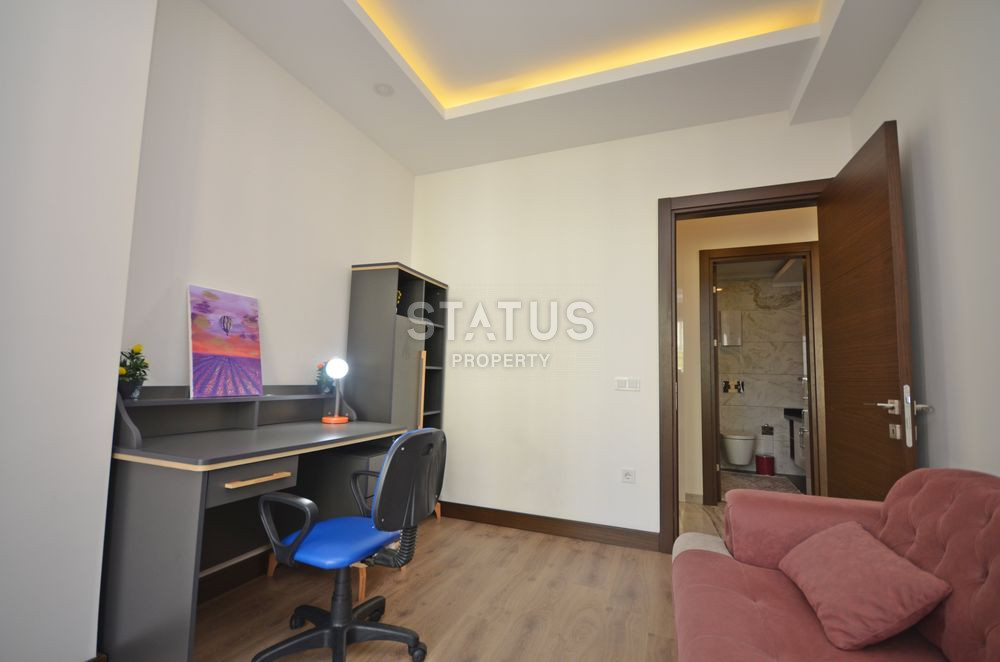 Chic, spacious luxury apartment with sea views, 180m2 фото 9