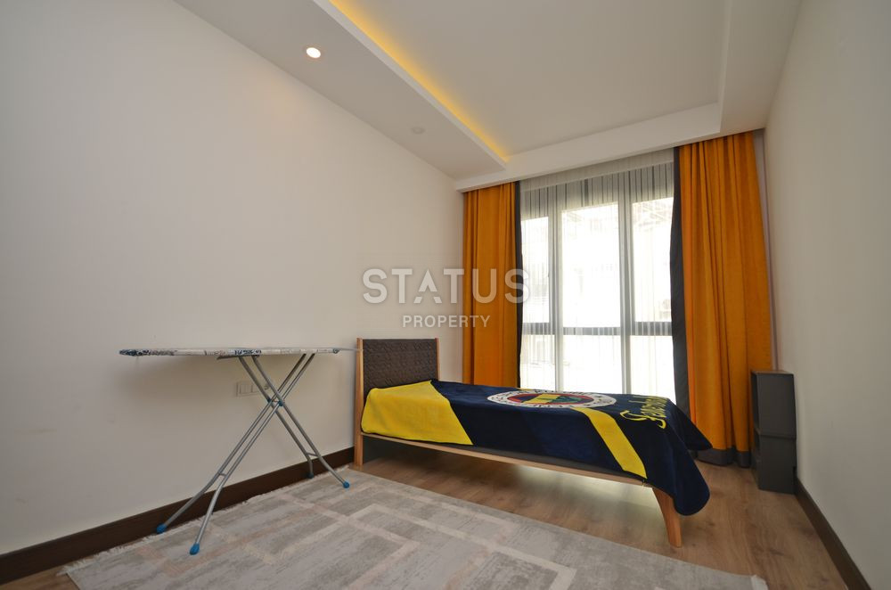 Chic, spacious luxury apartment with sea views, 180m2 фото 15