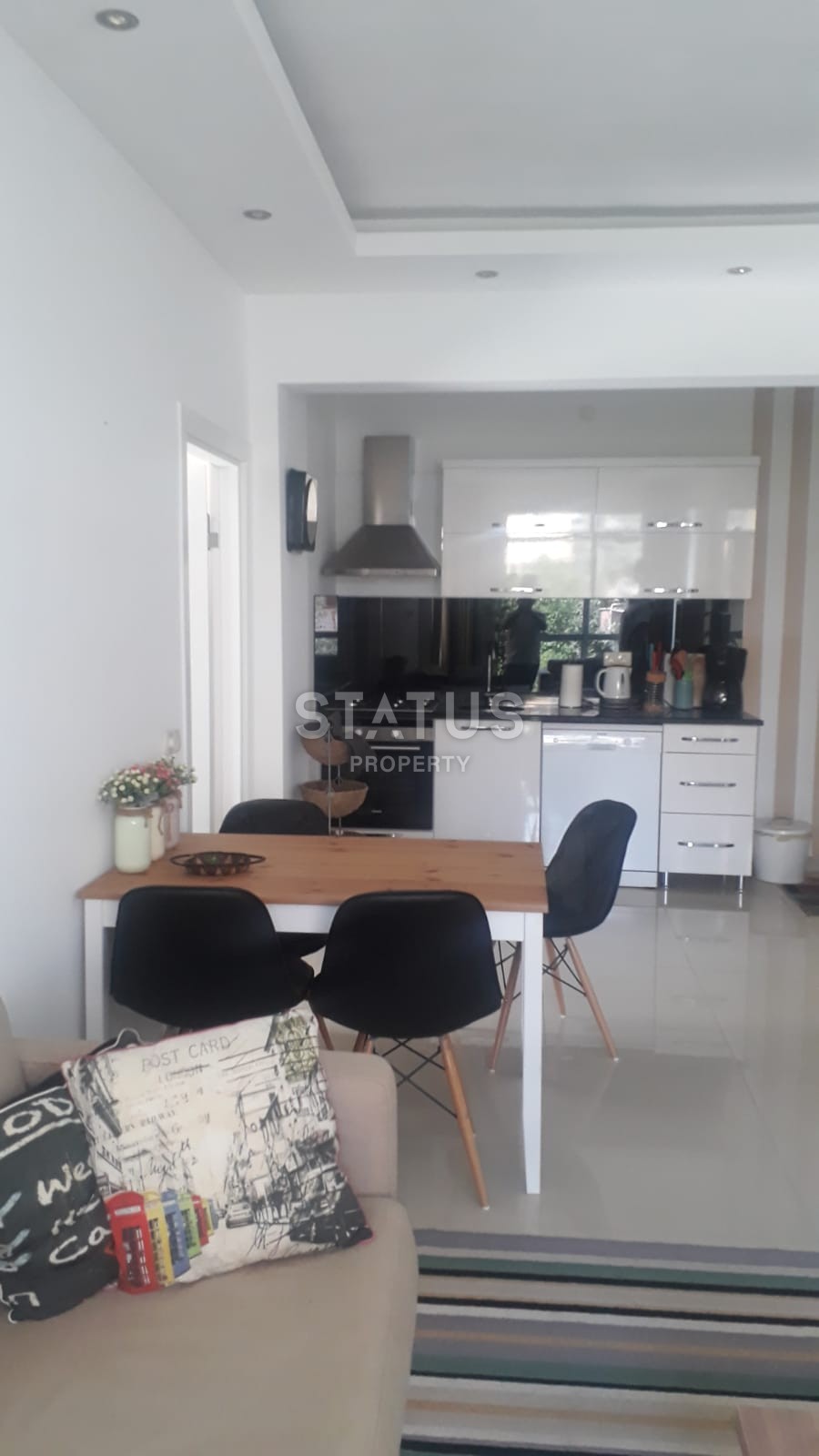 Меблированная двухкомнатная квартира в центре города, 60 м2 фото 4