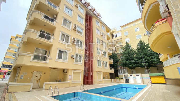 Не дорогая просторная двух-уровневая квартира  4+1 в Махмутларе. 180м2 фото 1