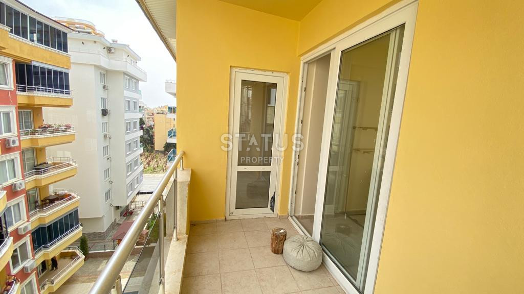 Не дорогая просторная двух-уровневая квартира  4+1 в Махмутларе. 180м2 фото 19