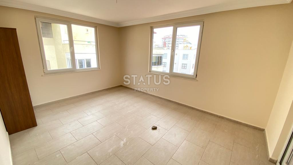 Не дорогая просторная двух-уровневая квартира  4+1 в Махмутларе. 180м2 фото 20