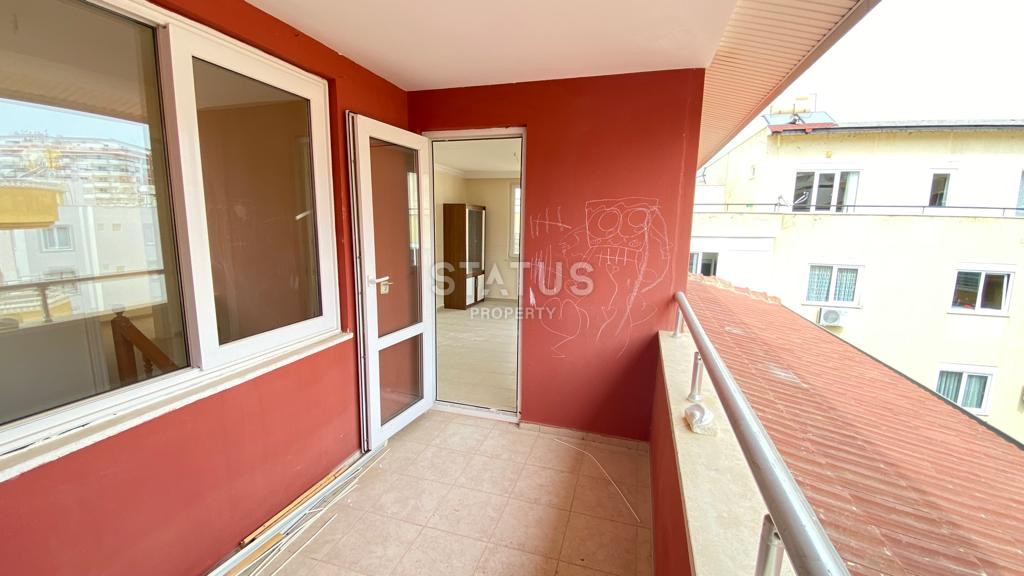 Не дорогая просторная двух-уровневая квартира  4+1 в Махмутларе. 180м2 фото 27