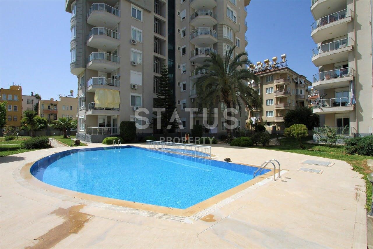 Трехкомнатные апартаменты в комплексе с бассейном, 110 м2 фото 2