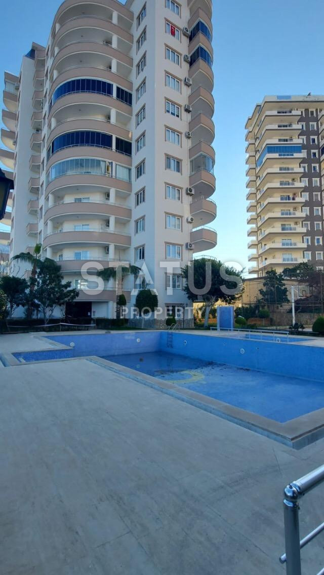 Просторная меблированная квартира в Махмутларе. 110м2 фото 1