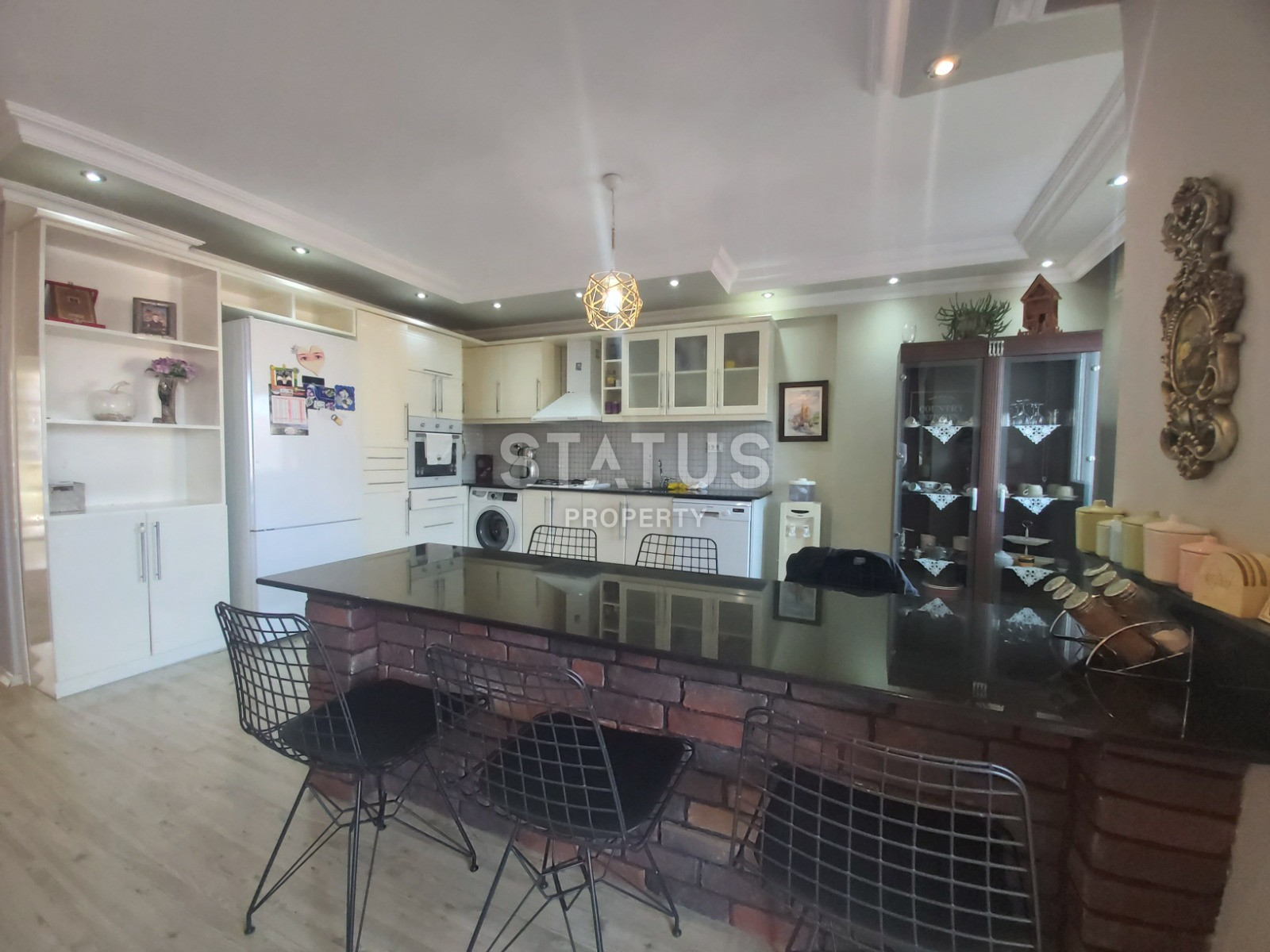 Spacious three-room apartment in Cikcilli area фото 7