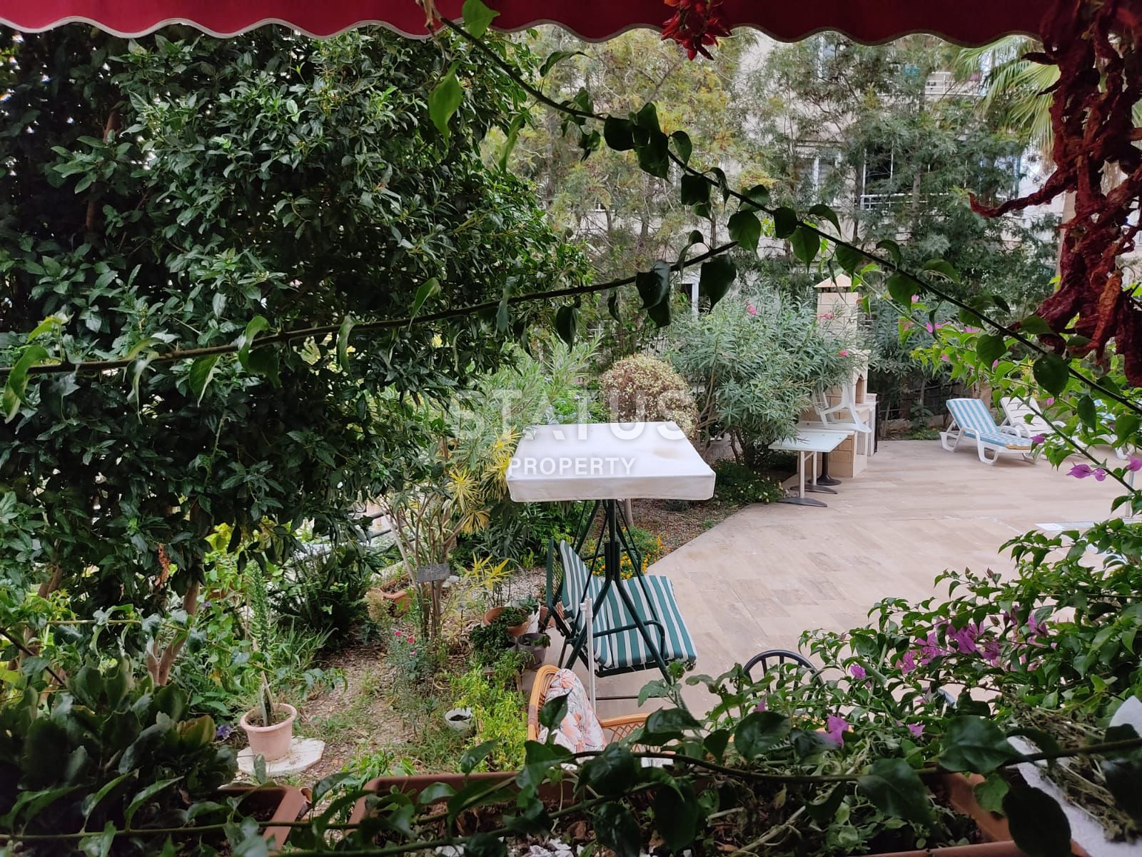 Spacious apartment 2+1 with access to the garden, 120 m2. фото 4