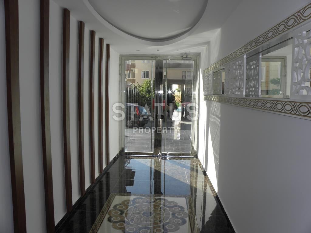 Двухуровневые апартаменты в самом центре города с шикарным видом на горы и море, 245 м2. фото 17