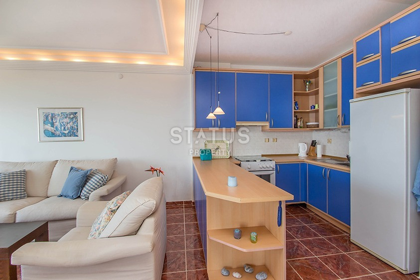 Апартаменты 3+1 с прямым видом на море, первая береговая линия в Тосмуре. 100м2 фото 12