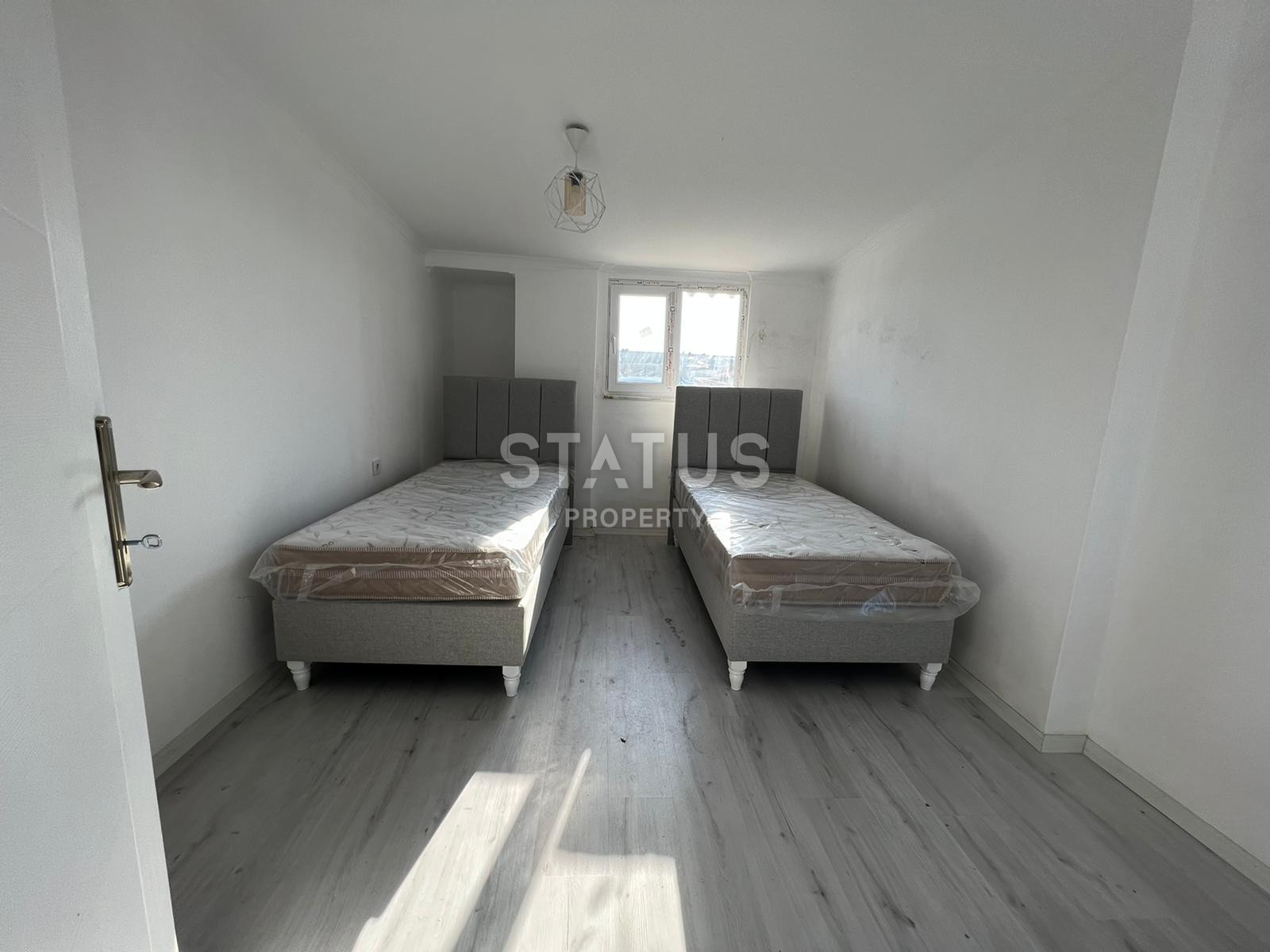 Меблированная вилла 5+1 в районе Тюрклер, 240 м2 фото 4