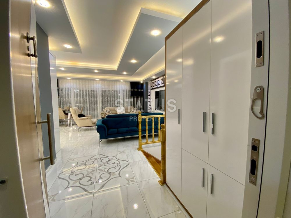 Красивый меблированный дуплекс с видом на море в Махмутларе. 160м2 фото 13