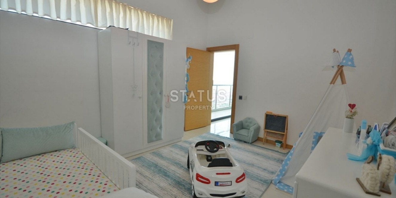 Stunning villa 5+2 on the territory of 700m in Tepe. 350m2 фото 10