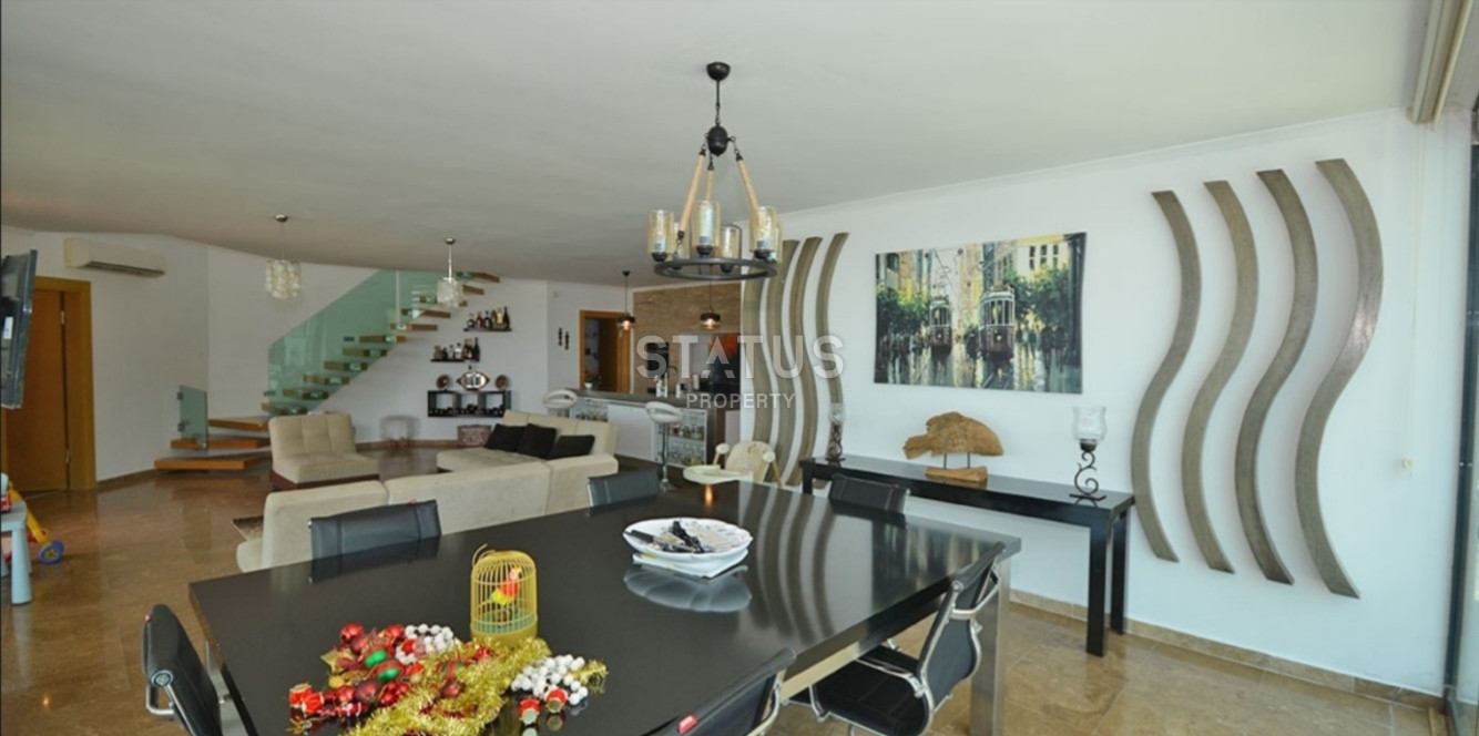 Stunning villa 5+2 on the territory of 700m in Tepe. 350m2 фото 17