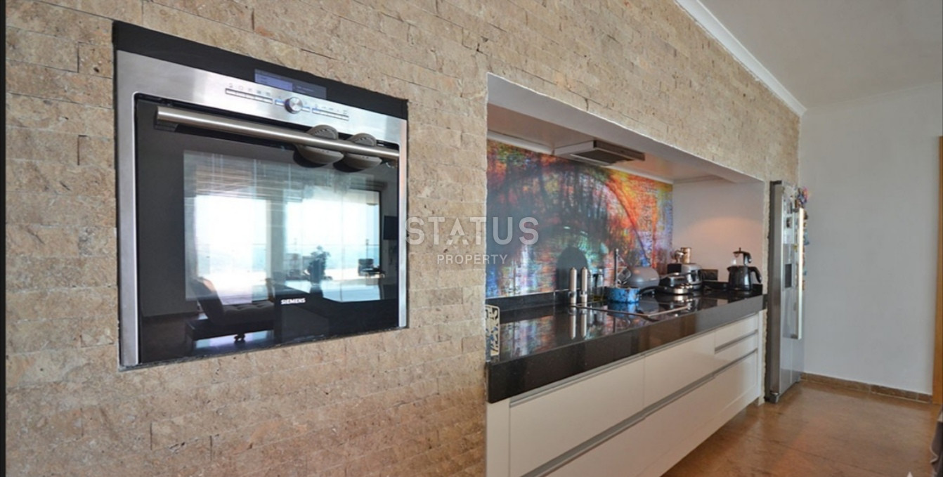 Stunning villa 5+2 on the territory of 700m in Tepe. 350m2 фото 19