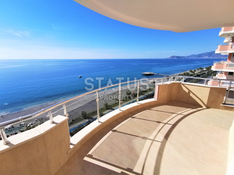 Роскошные апартаменты 2+1 с панорамным видом на море в Махмутларе. 140м 2 фото 1