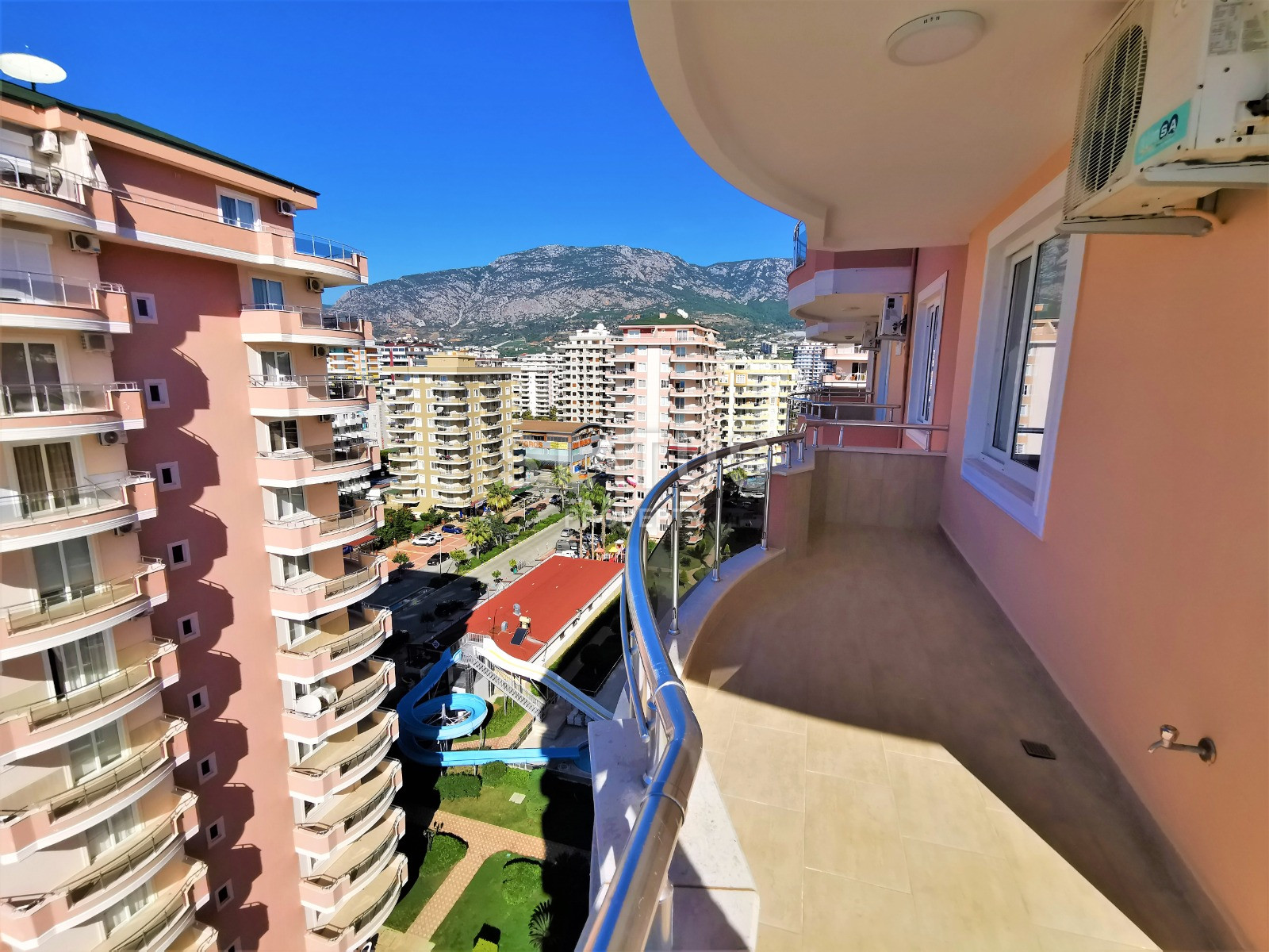 Luxury apartments 2+1 with panoramic sea views in Mahmutlar. 140m 2 фото 35