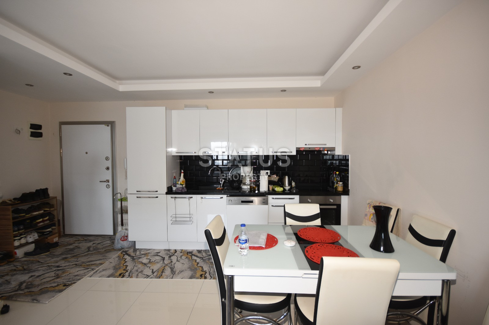 Меблированные апартаменты 1+1 с прямым видом на море в Кестеле. 75м2 фото 12