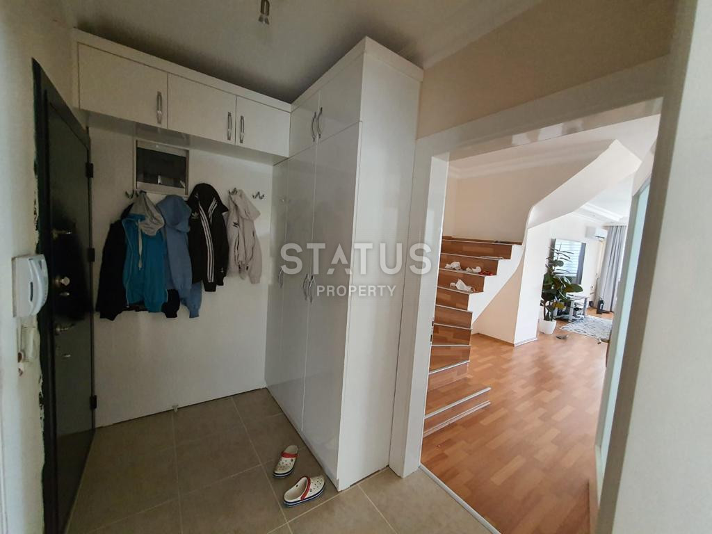 Просторный дуплекс в 50м от моря в Кестеле, 330м2 фото 6