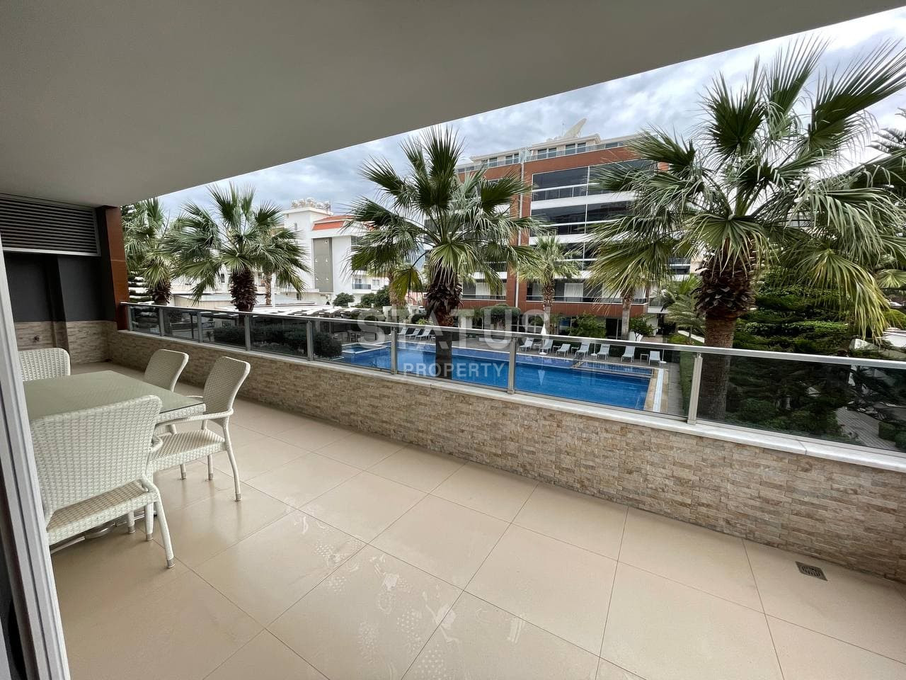 Three-room furnished luxury apartment in an elite residential complex in OBA.120m2 фото 5