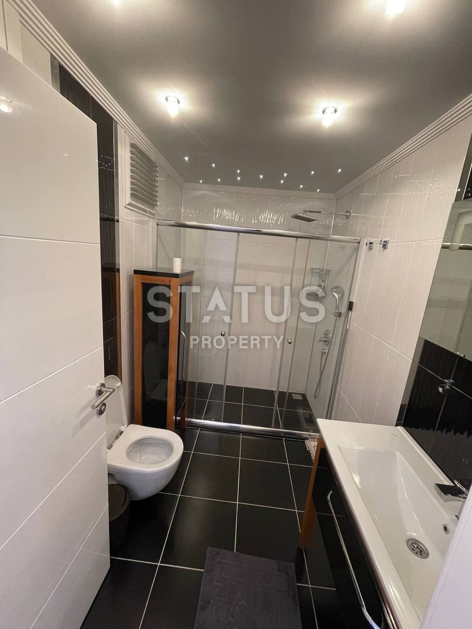 Three-room furnished luxury apartment in an elite residential complex in OBA.120m2 фото 11