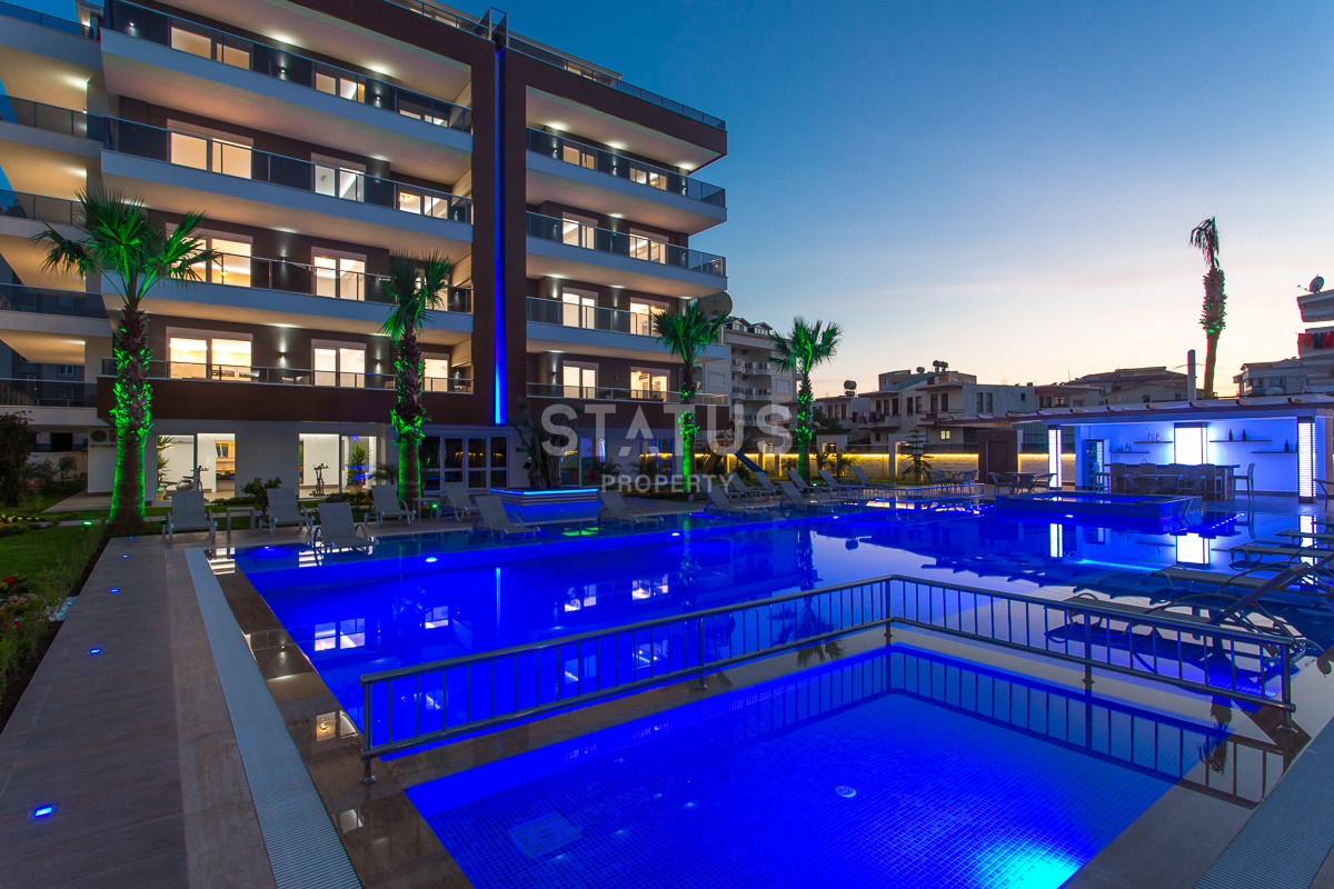 Three-room furnished luxury apartment in an elite residential complex in OBA.120m2 фото 24