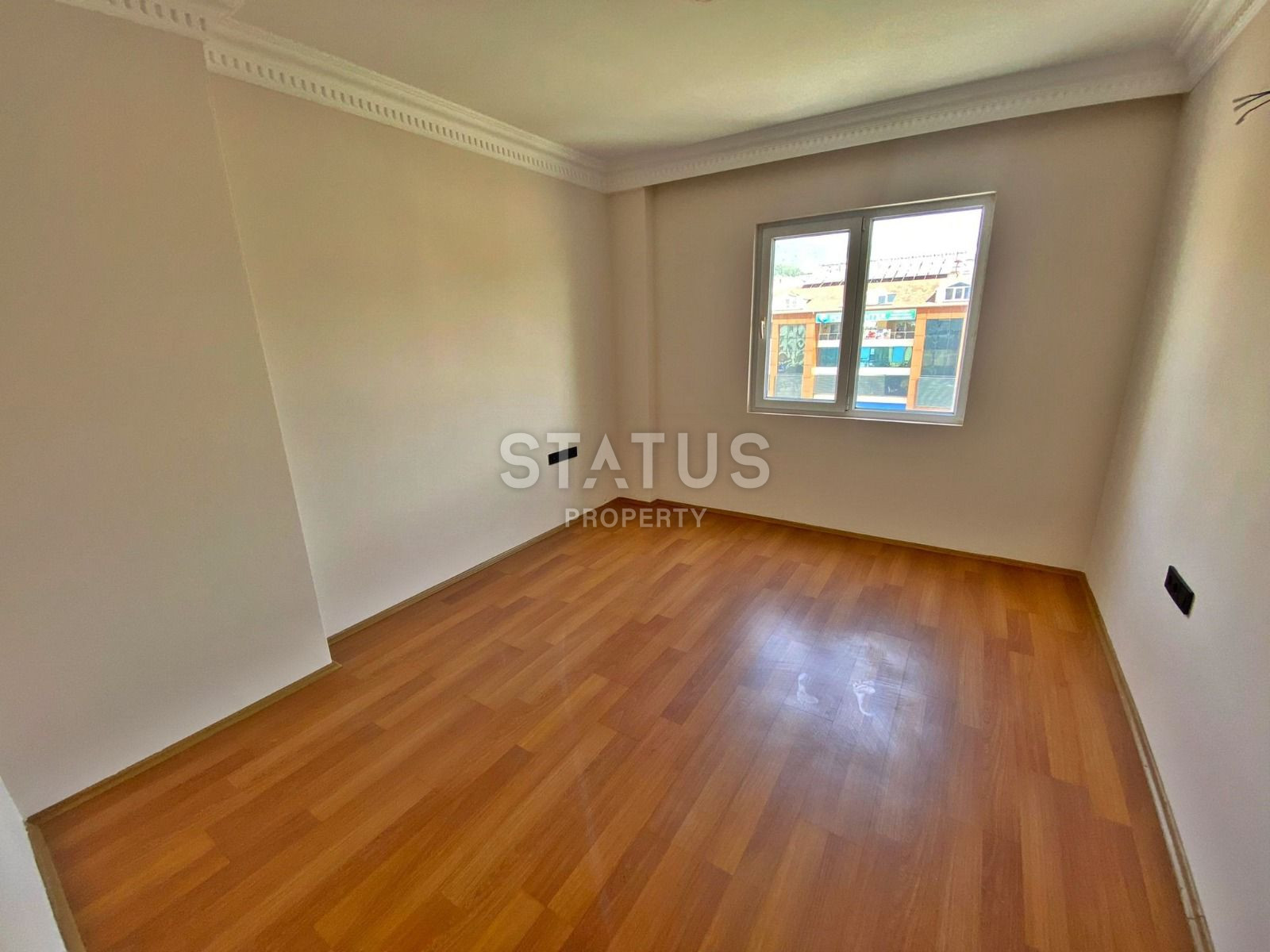 Spacious four-room apartment with a good location in OBA. 160m2 фото 7