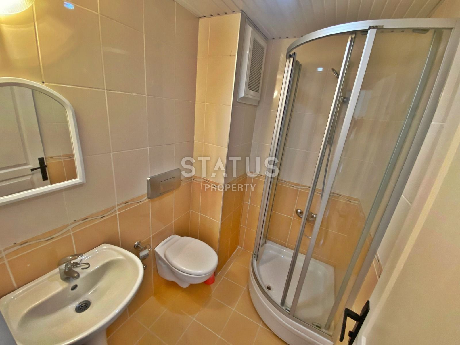 Spacious four-room apartment with a good location in OBA. 160m2 фото 14