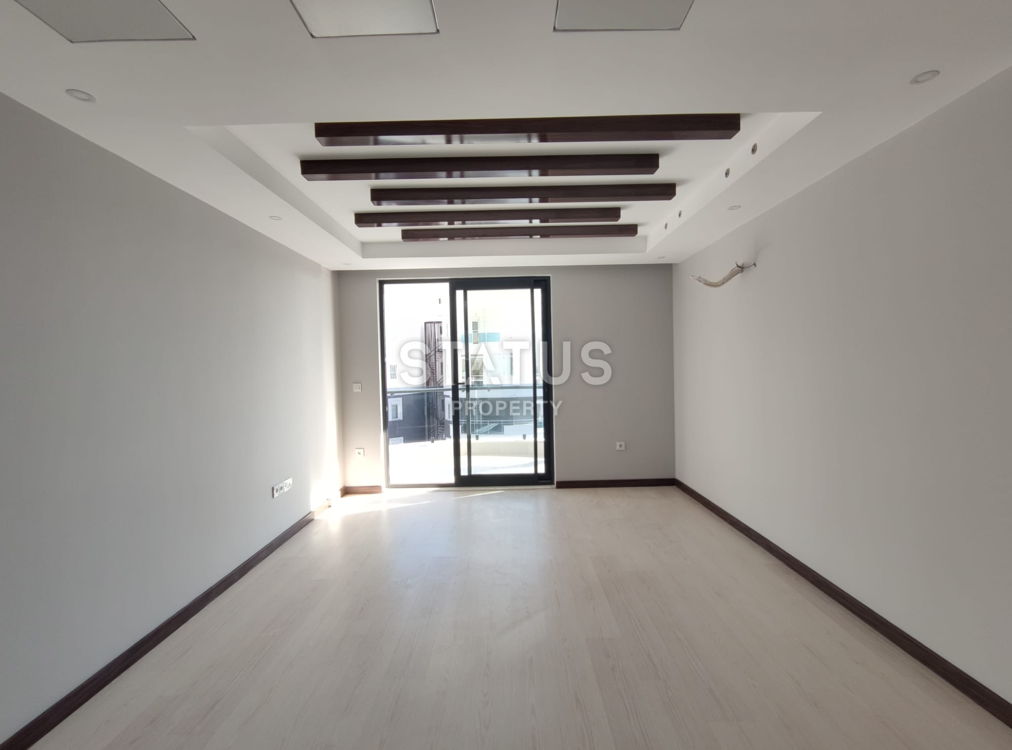 Двухкомнатная квартира в комплексе премиум класса с инфинити бассейном. 65м2 фото 11