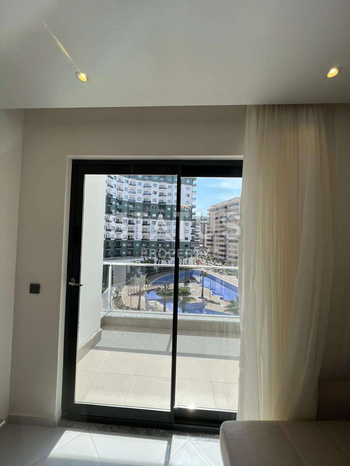 Меблированные апартаменты 1+1 в ЖК гостиничного типа в Махмутларе. 55м2 фото 9