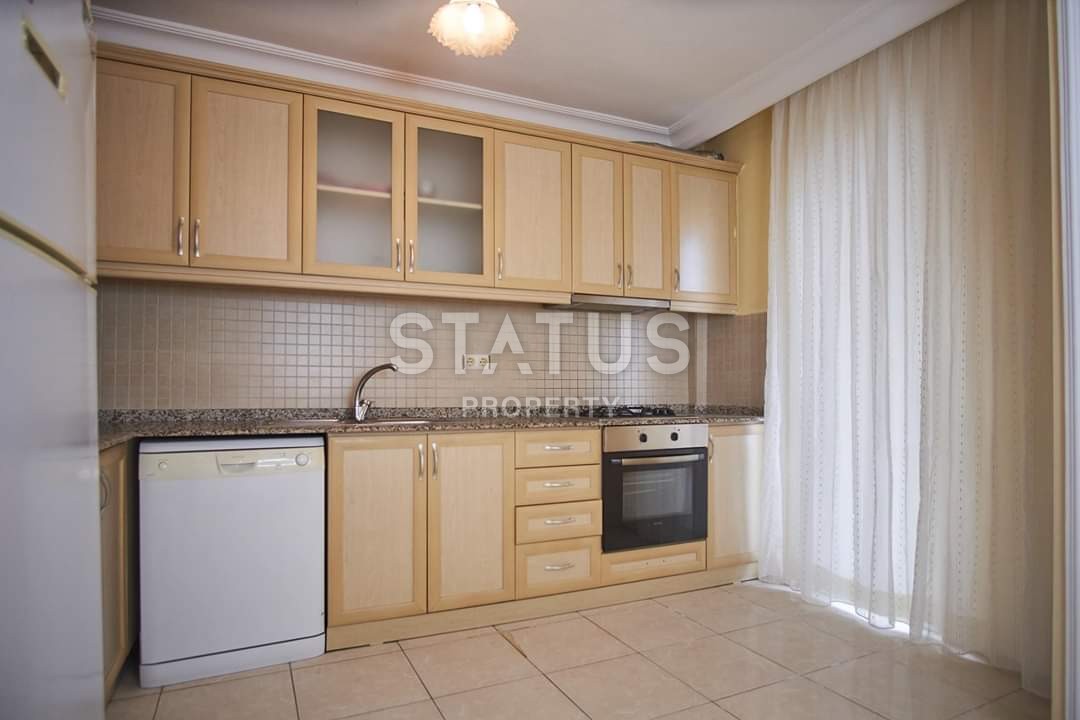 Трехкомнатная квартира с мебелью на второй береговой линии, 110 м2. фото 5